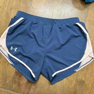 Under Armour shorts Small